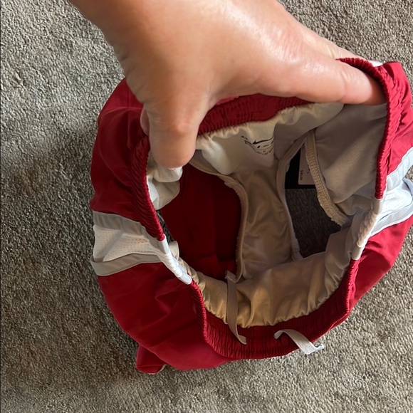 🆕 USC girls Nike Athletic Shorts - Picture 5 of 8